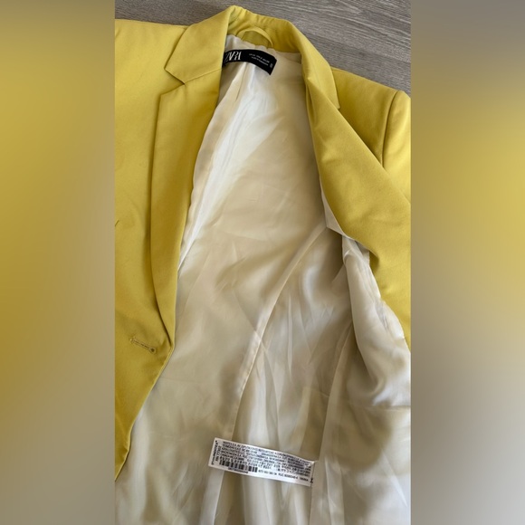 ZARA - Blazer - Picture 3 of 4